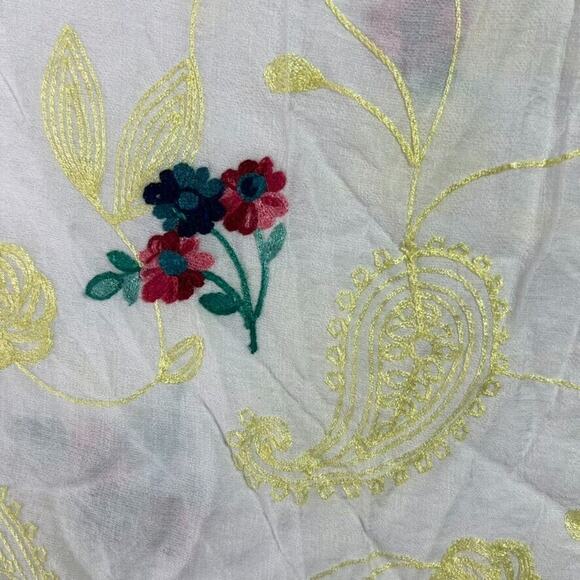 Anthropologie Kindred Top Women's Size Large Embroidered Floral Paisley - Picture 3 of 7